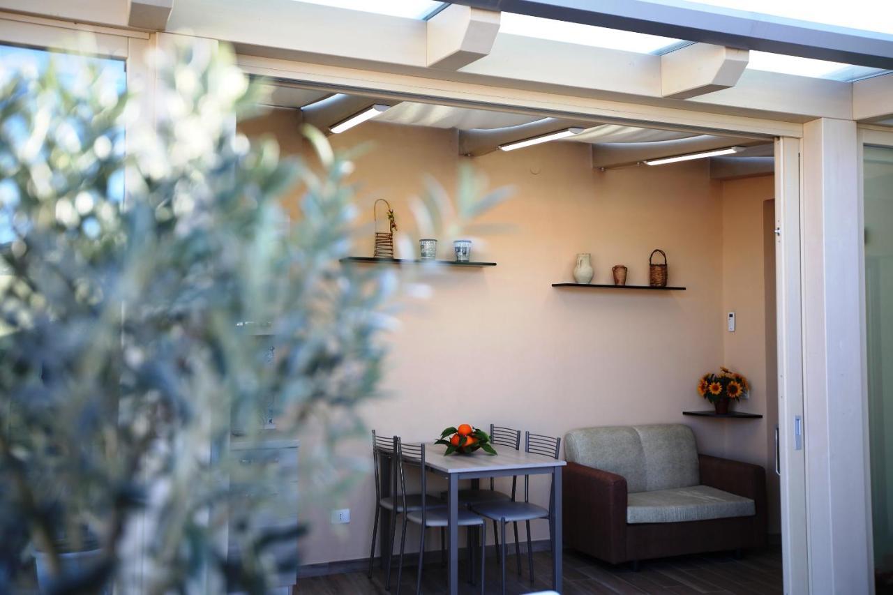 Re Sole Case Vacanze - Esclusivo Attico M A R T E Con Spaziosissima Terrazza Solarium Attrezzata Avola Eksteriør bilde