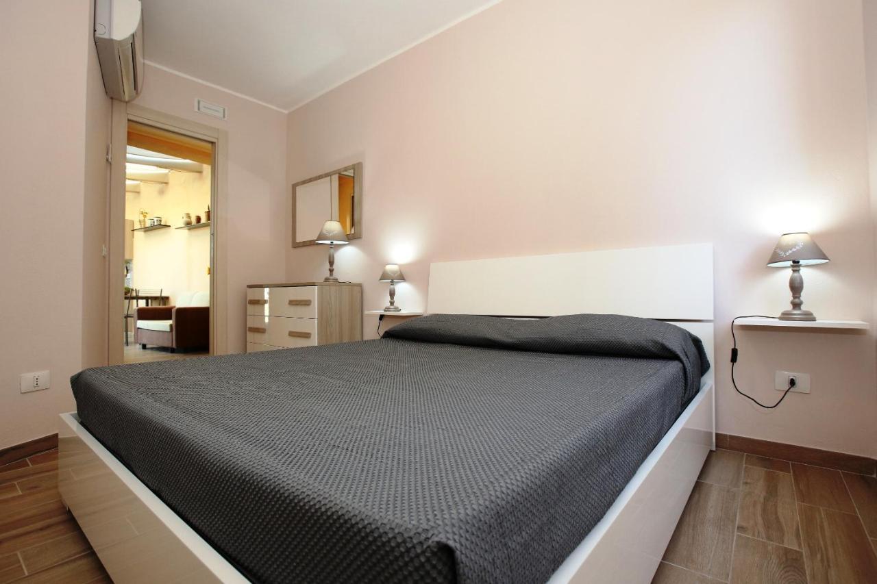 Re Sole Case Vacanze - Esclusivo Attico M A R T E Con Spaziosissima Terrazza Solarium Attrezzata Avola Eksteriør bilde